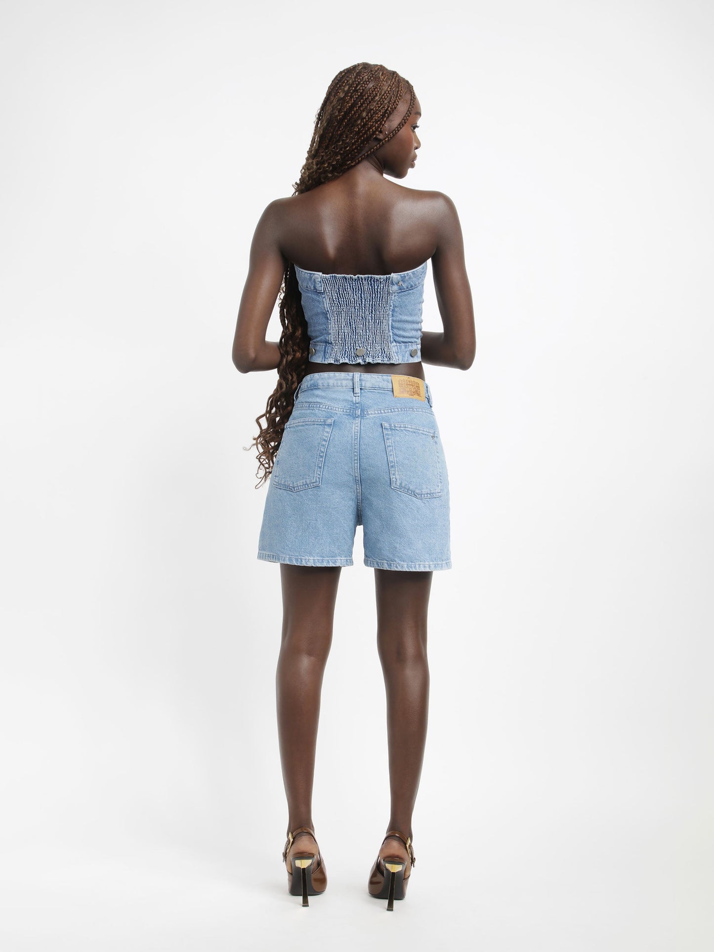 Short Alosta