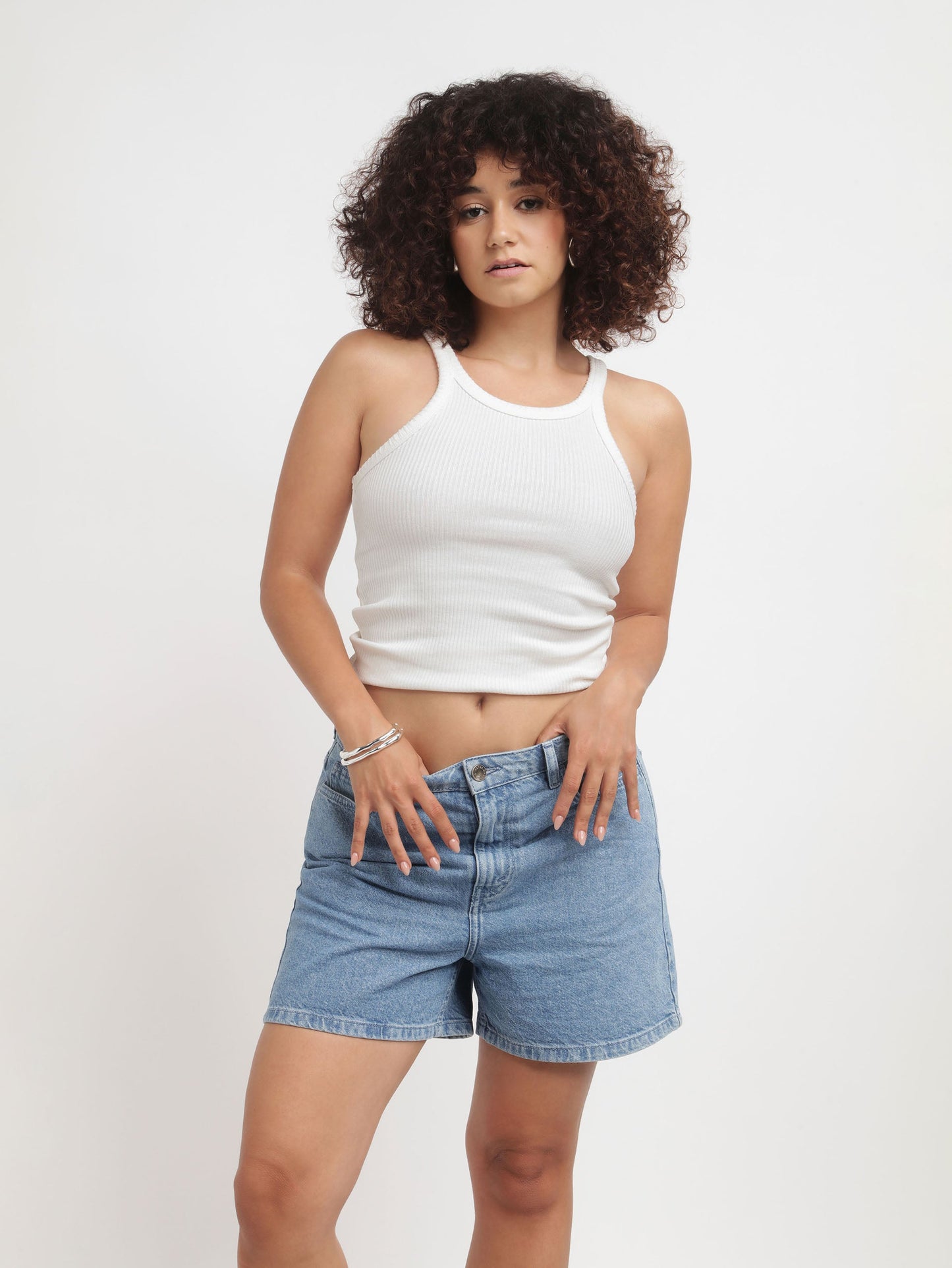 Short Alosta